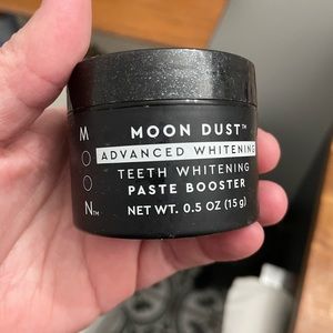 Moon Dust teeth whitening paste